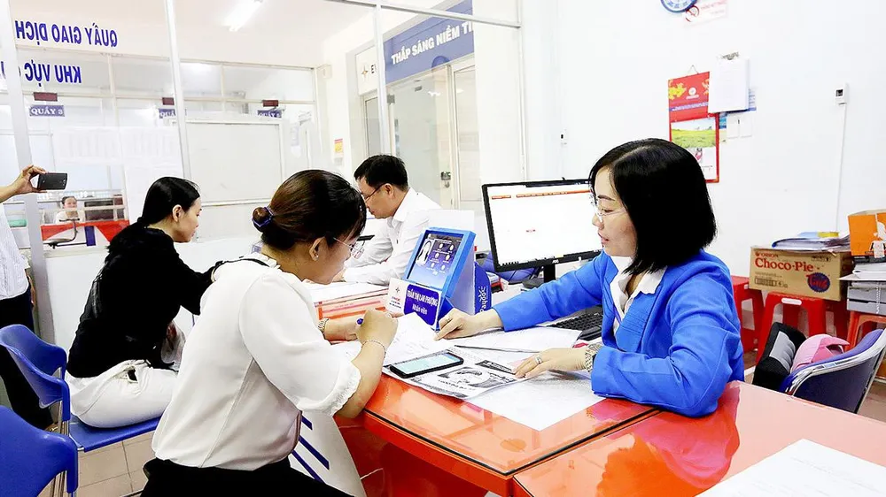 Cập nhật hồ sơ điện tử cán bộ, công chức, viên chức
