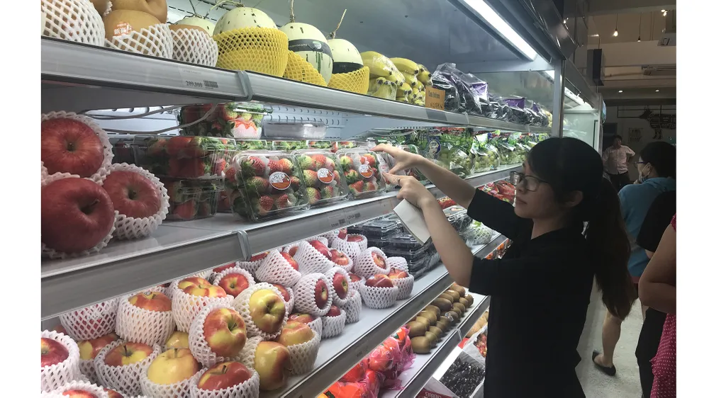 Trái cây ngoại ồ ạt vào Việt Nam