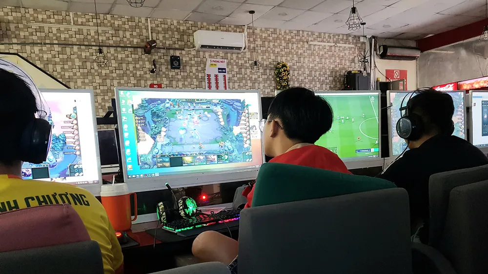 Không để con em sa đà vào game online