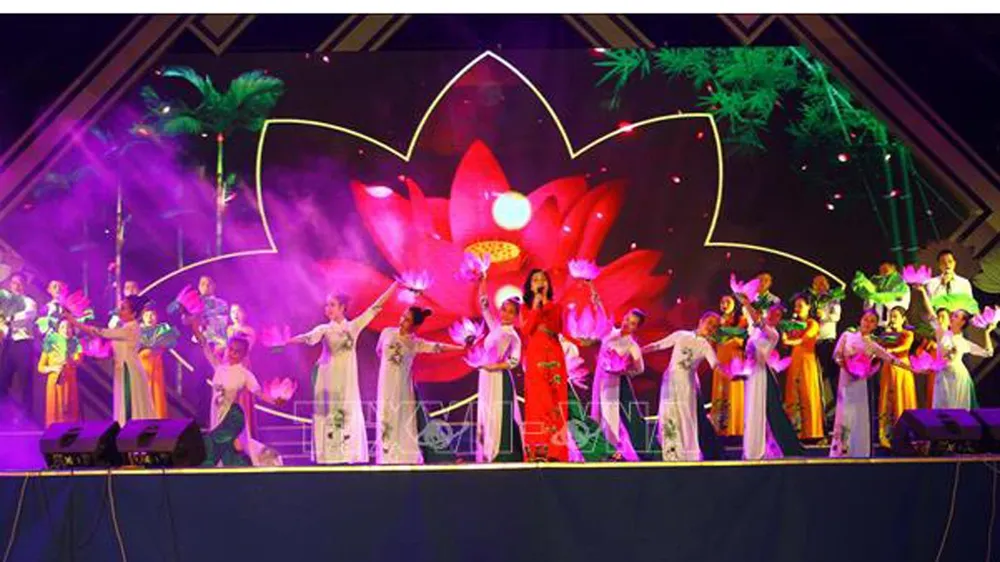 Lễ hội Làng Sen toàn quốc diễn ra trong 5 ngày