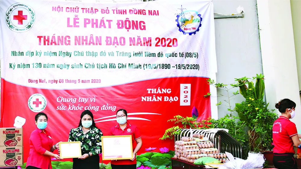 Vedan Việt Nam trao tặng 2 nhà chữ thập đỏ, đồng hành cùng Hội Chữ thập đỏ Việt Nam