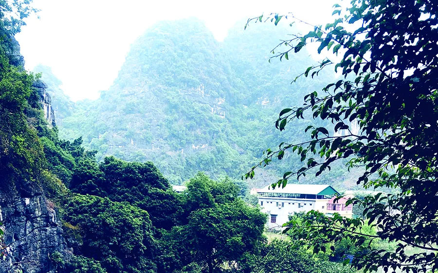 Về cõi Phù Vân