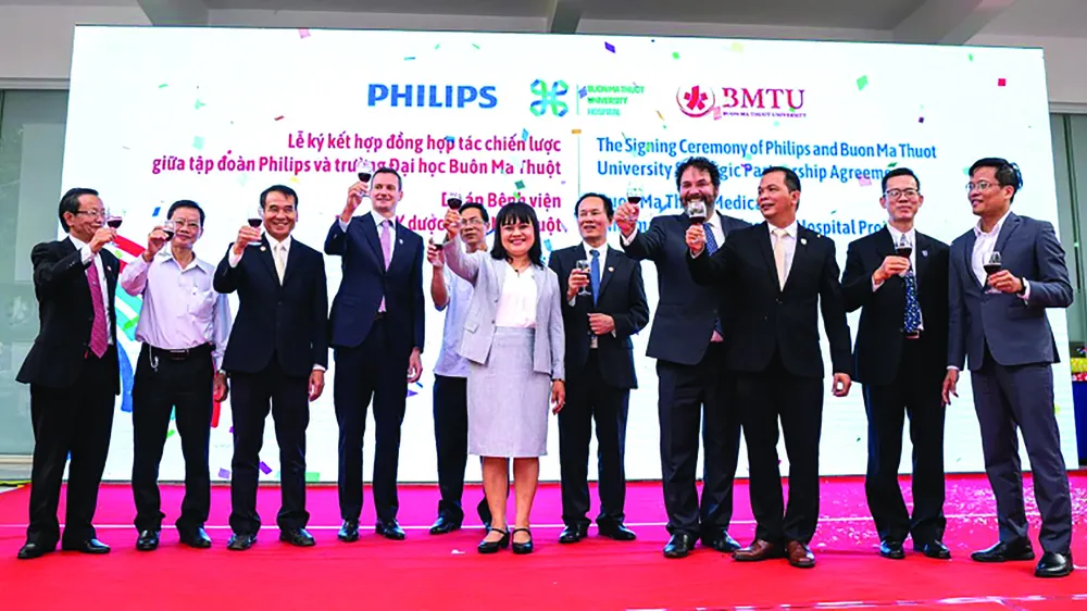 Philips và Đại học Buôn Ma Thuột hợp tác xây dựng bệnh viện thông minh