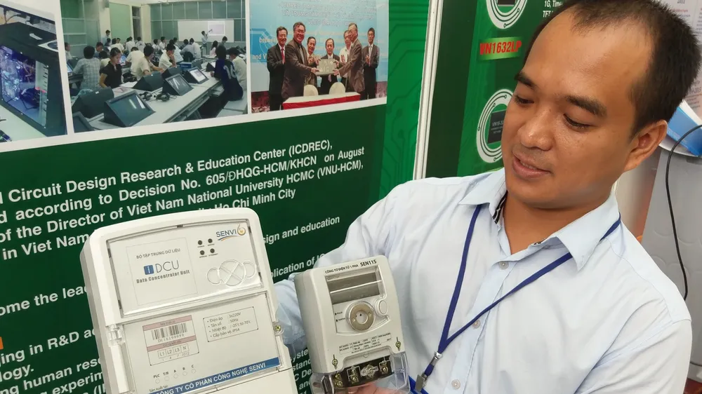 Lơ là ngành công nghiệp vi mạch