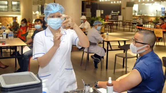 Tăng cường cổ vũ tinh thần và sức khỏe người dân vượt qua dịch bệnh