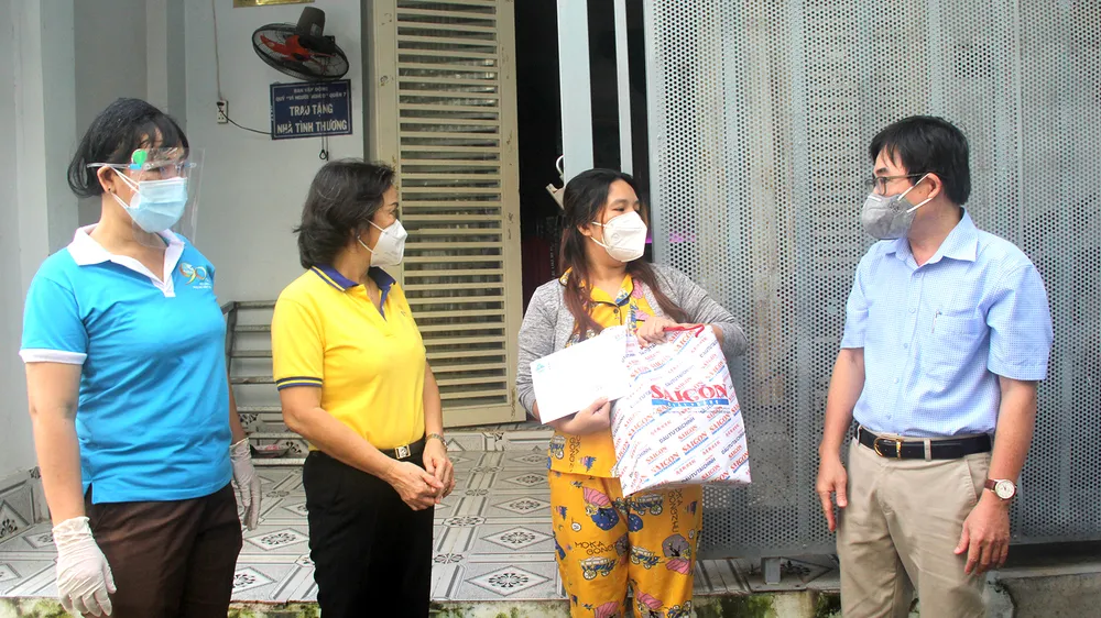 Cái tình đến kịp lúc