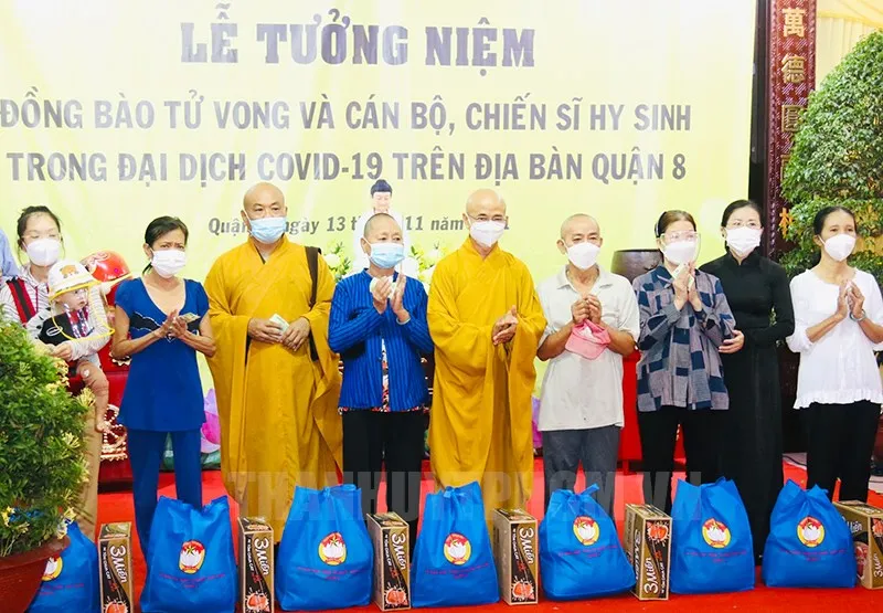 Tưởng niệm và hơn thế nữa 