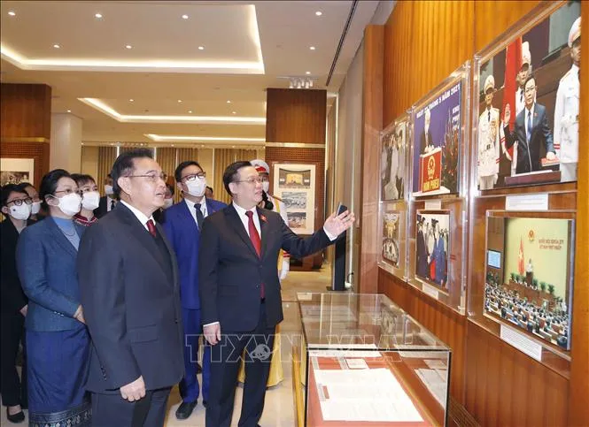 Chủ tịch Quốc hội Lào thăm chính thức Việt Nam: Cột mốc quan trọng trong mối quan hệ hữu nghị vĩ đại