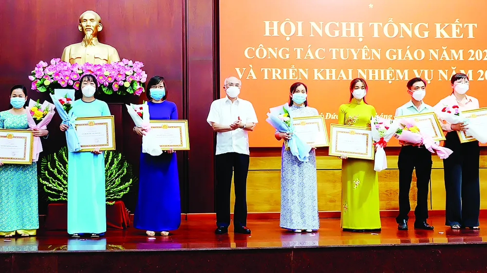 Tích cực lan tỏa cái đẹp, đẩy lùi cái xấu, tiêu cực