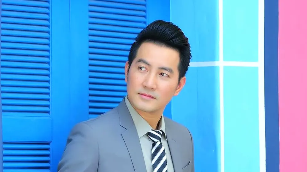 Ca sĩ Nguyễn Phi Hùng: Thành phố như người mẹ từng bước nâng tôi trưởng thành