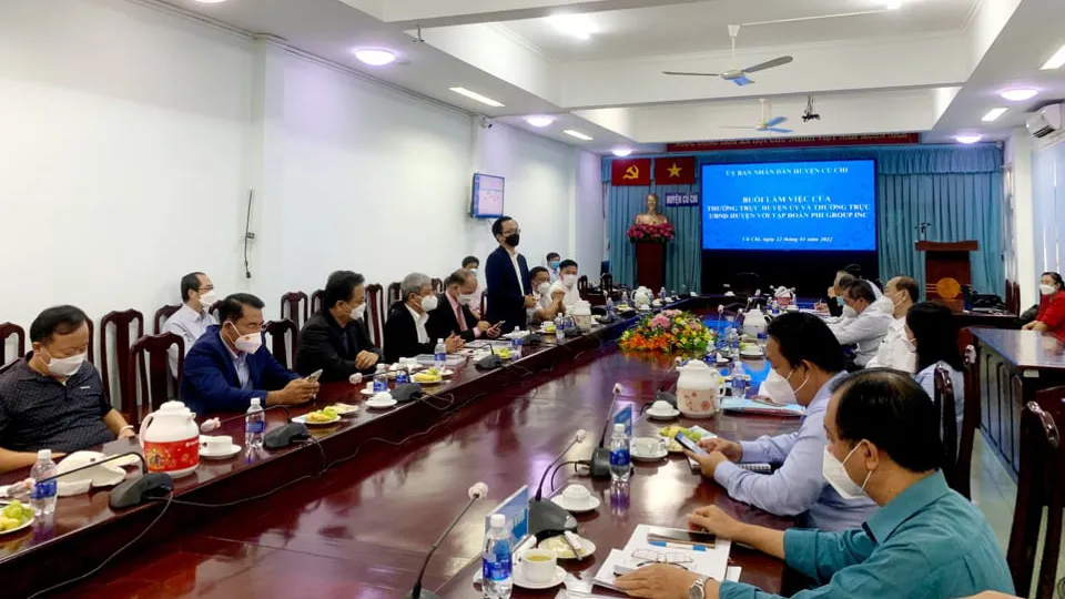 Câu lạc bộ Kết nối Doanh nhân Việt Nam - Quốc tế (VIENC) kết nối Quỹ đầu tư PHIGROUP và Tập đoàn BĐS Đất Xanh làm việc với lãnh đạo huyện Củ Chi