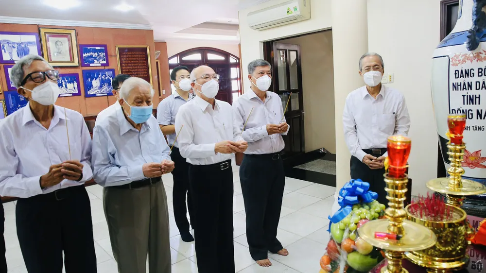 Tưởng niệm các nguyên lãnh đạo Mặt trận Dân tộc giải phóng miền Nam Việt Nam