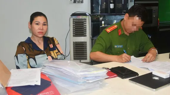 Truy tố nhóm đối tượng cho vay nặng lãi hơn 921 tỷ đồng
