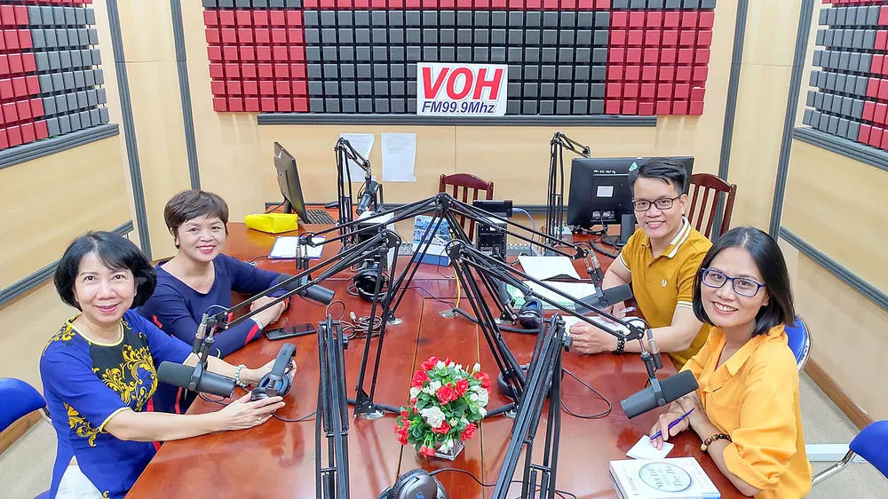 Phát thanh số: Cơ hội và thách thức