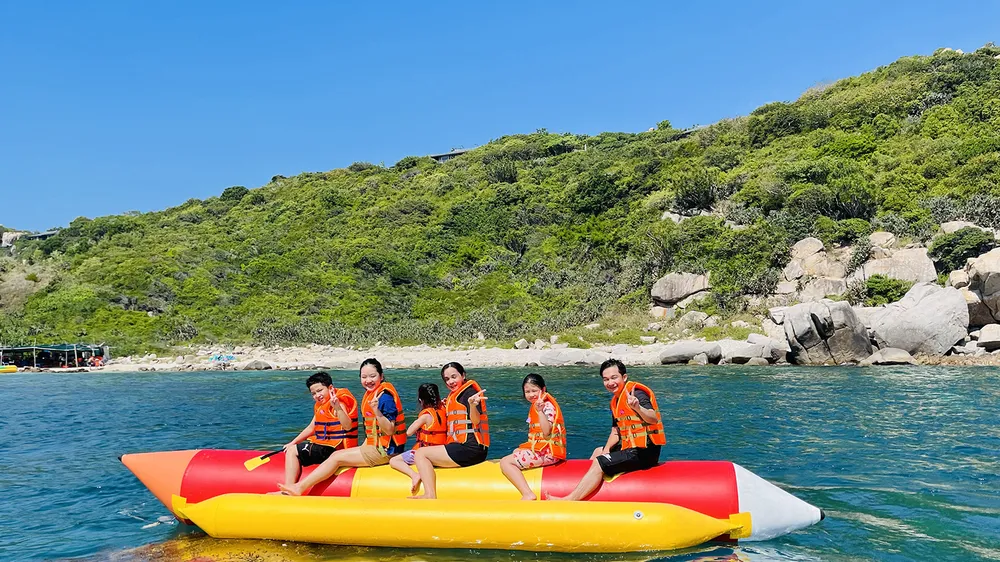 Cho con ký ức tuổi thơ