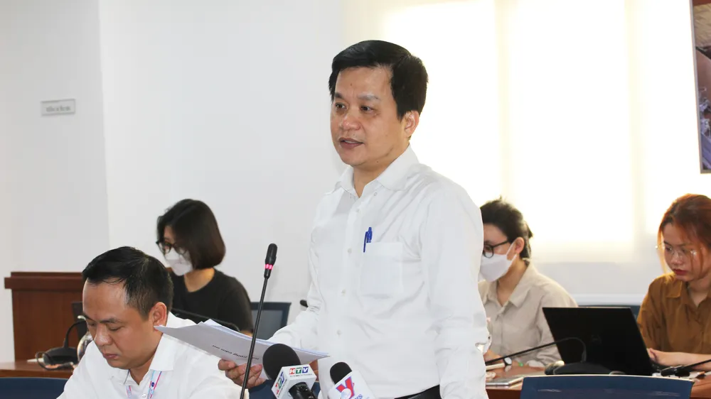 Giám đốc Trung tâm Kiểm soát bệnh tật TPHCM (HCDC) Nguyễn Hồng Tâm thông tin về tình hình dịch Covid-19 