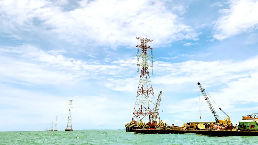 Loại bỏ việc thi đua hình thức, “chạy chọt” khen thưởng - Bài 1: Động lực để phát huy sức mạnh dân tộc