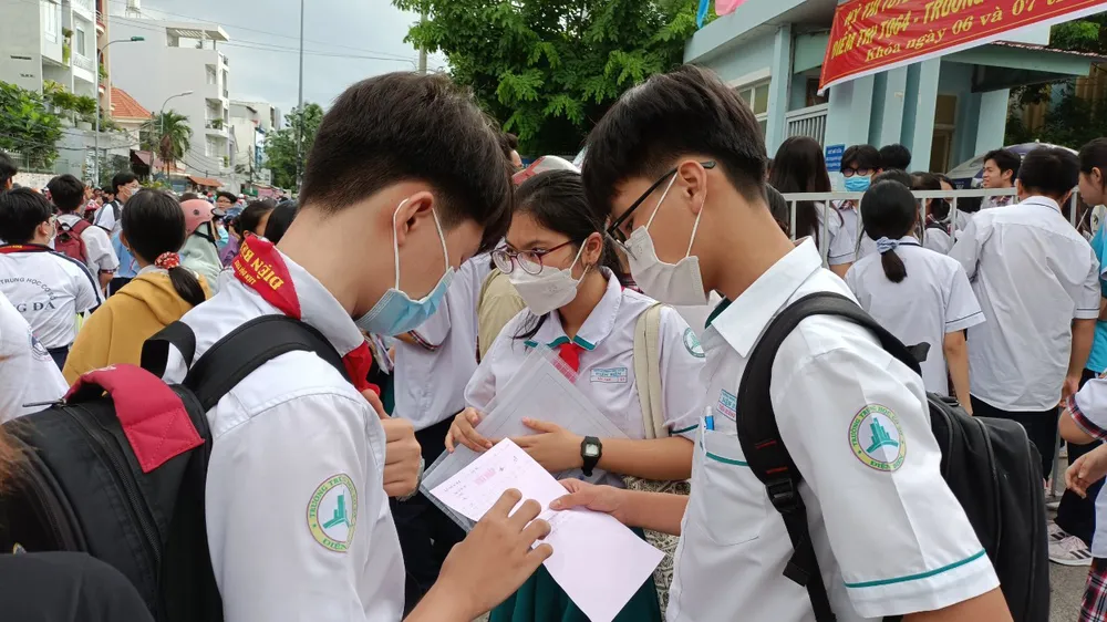 TPHCM: Công bố hướng dẫn chấm thi 3 môn bắt buộc của kỳ thi tuyển sinh lớp 10 công lập