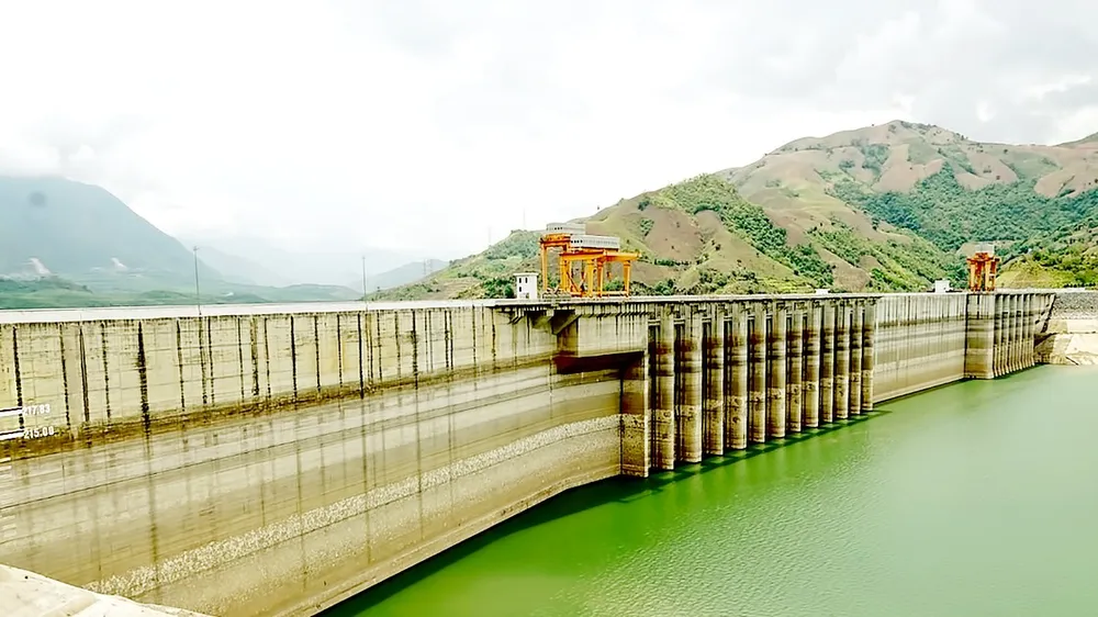 Bước qua “lời nguyền” khát nước