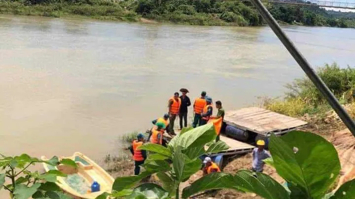 Vụ lật thuyền trên sông Krông Nô: Đã tìm thấy thi thể 2 nạn nhân