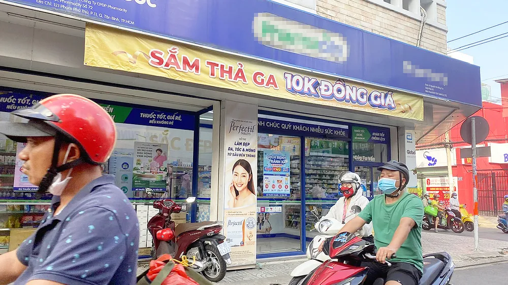 Nhà thuốc bán… đồng giá
