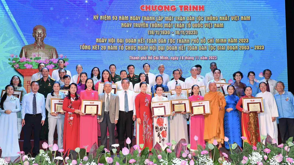  TPHCM dẫn đầu trong mặt trận cả nước về quy mô, chất lượng hoạt động 