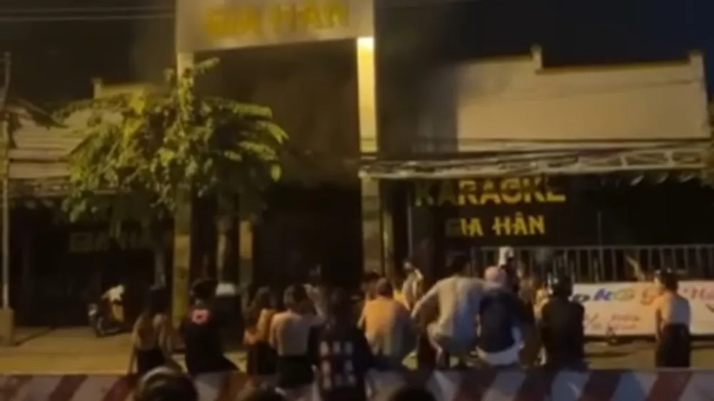 Bình Dương: Cháy cơ sở karaoke trên địa bàn TP Thuận An