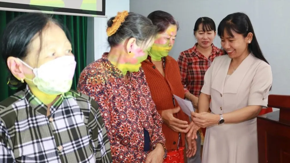 Công ty XSKT Đồng Tháp trao quà tết đến người dân có hoàn cảnh khó khăn tại TP Cao Lãnh