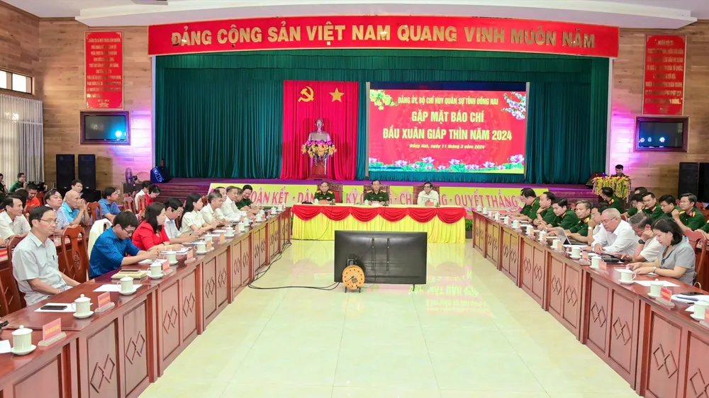 Bộ Chỉ huy Quân sự tỉnh Đồng Nai gặp mặt báo chí đầu Xuân 2024