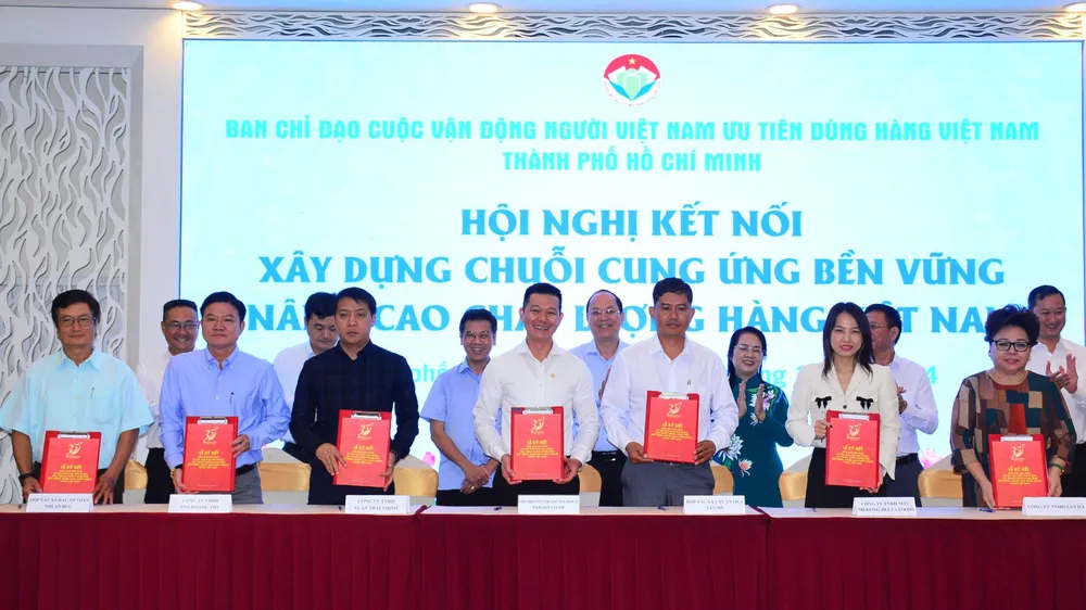 Liên kết xây dựng chuỗi cung ứng bền vững cho hàng Việt