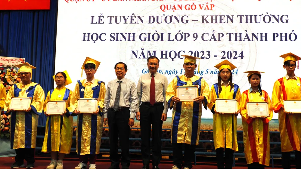 Quận Gò Vấp: Tuyên dương 149 học sinh giỏi cấp thành phố