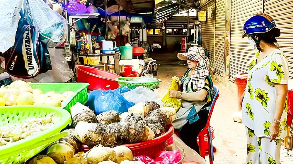 Giám sát chất lượng hàng hóa và giá cả