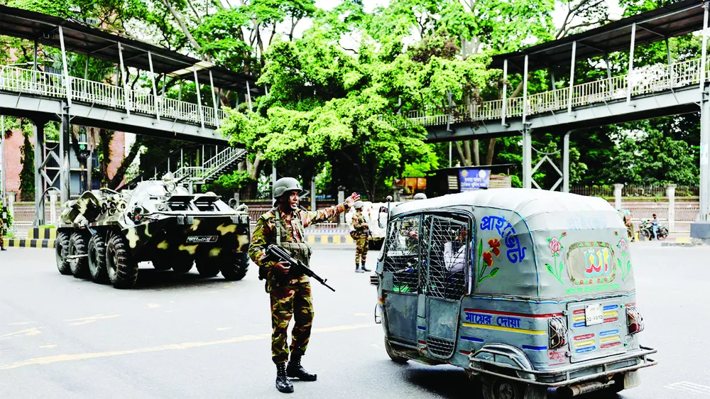 Bangladesh gia hạn lệnh giới nghiêm