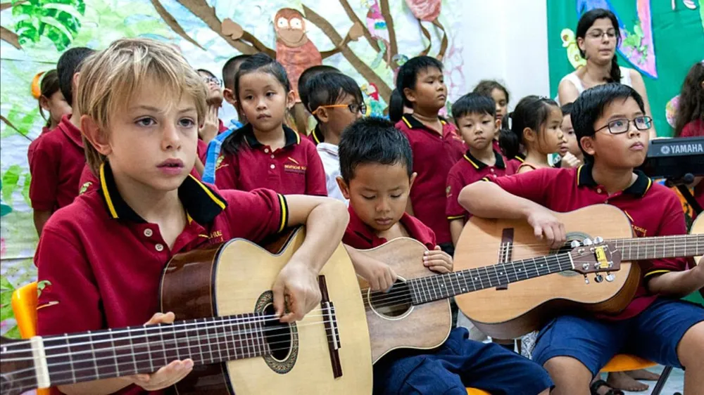 Năm học mới với niềm vui và nỗi lo