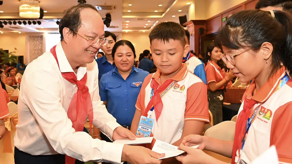 Vun đắp tinh thần đoàn kết, hữu nghị giữa thiếu nhi Việt Nam - Lào - Campuchia