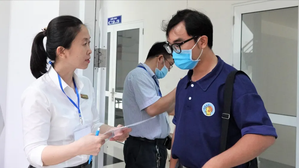 Hoàn thiện chính sách thu hút nhân tài