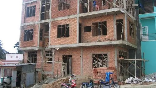 Hiện nay nhu cầu xây dựng tầng hầm tại các nhà ở riêng lẻ trên địa bàn TPHCM rất lớn