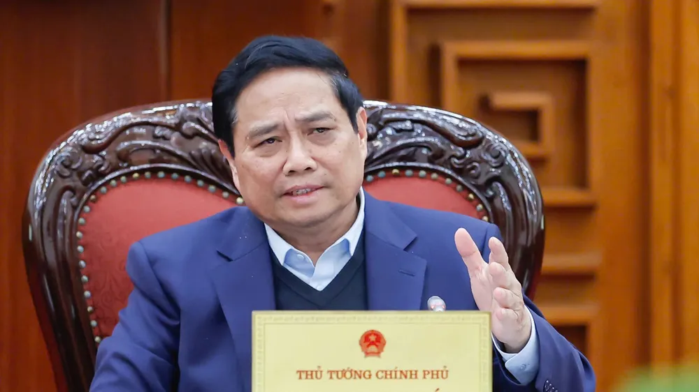 Thủ tướng yêu cầu xây dựng kịch bản tăng trưởng kinh tế cả nước năm 2025 ở mức trên 8%