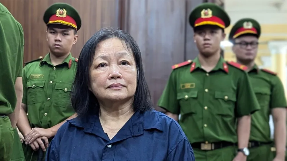 Cựu Phó Giám đốc Sở KH-ĐT TPHCM hầu tòa trong vụ án thứ 2