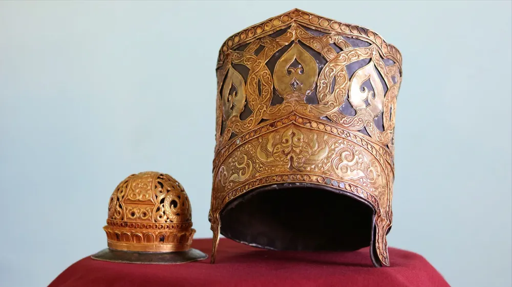 Bảo vật Linga vàng