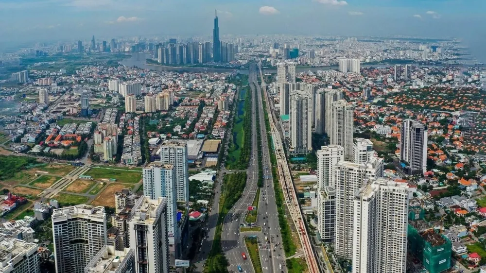 TP Thủ Đức là đô thị loại I trực thuộc TPHCM; trung tâm phía Đông của TPHCM về kinh tế, khoa học kỹ thuật và công nghệ, văn hóa, GD-ĐT