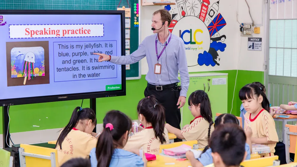 Có lộ trình đưa tiếng Anh thành ngôn ngữ thứ hai trong nhà trường