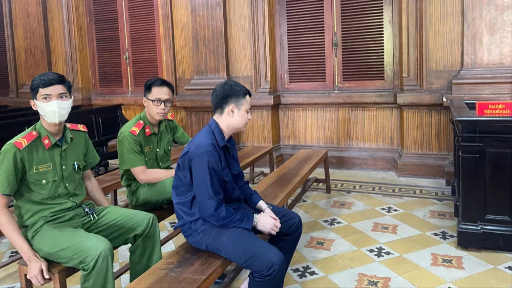 Bị cáo Phan Công Hiến tại tòa