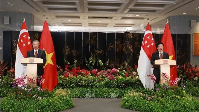 Tuyên bố chung về nâng cấp quan hệ Đối tác Chiến lược toàn diện giữa Việt Nam và Singapore