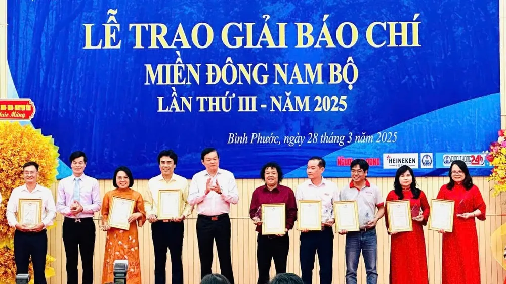22 tác phẩm đoạt Giải Báo chí miền Đông Nam bộ lần thứ III