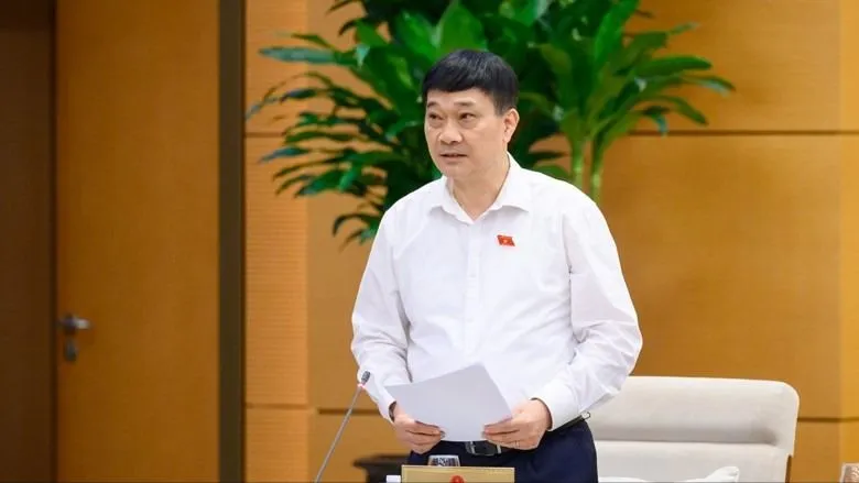 “Chúng ta làm luật rất công phu, nhưng có luật còn chưa thực hiện đã thấy khó”