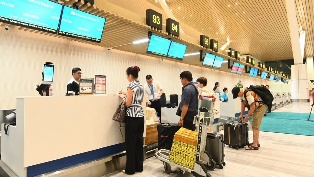 Vietnam Airlines lùi kế hoạch chuyển toàn bộ chuyến bay nội địa sang nhà ga T3 Tân Sơn Nhất