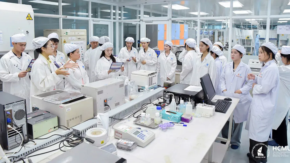 Giáo dục đại học: Cởi bỏ “chiếc áo” chật của cơ chế bộ chủ quản