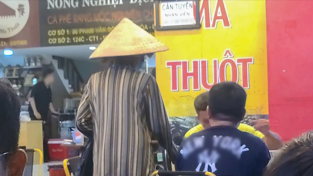 Nha Trang tái diễn tình trạng người lang thang xin ăn