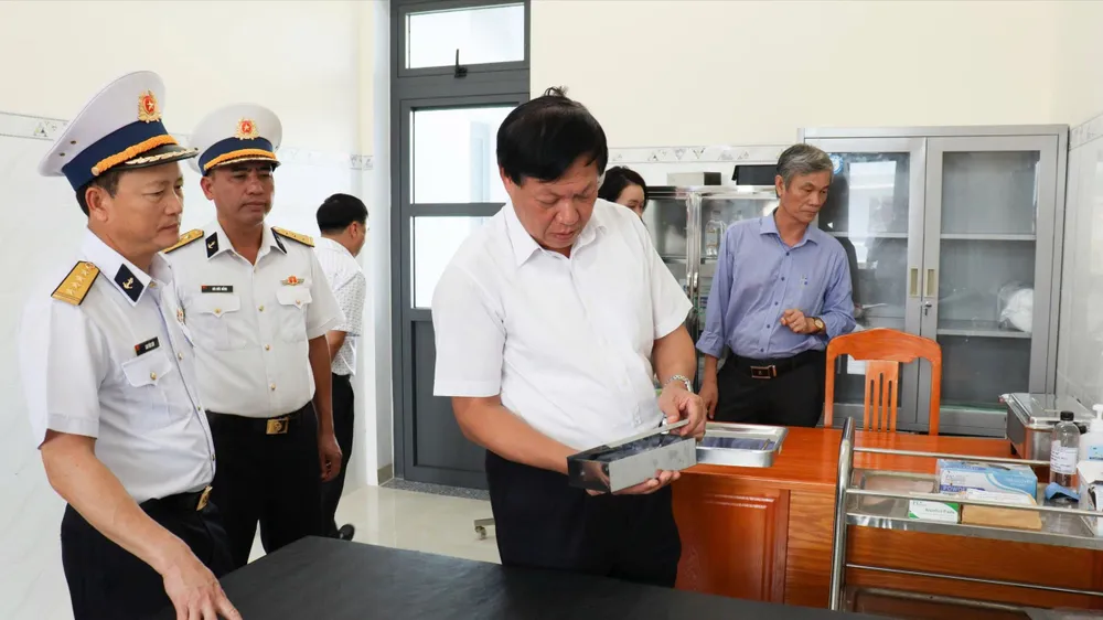 Bộ Y tế khảo sát, hỗ trợ nâng cao năng lực Bệnh xá Lữ đoàn 175, Vùng 5 Hải quân